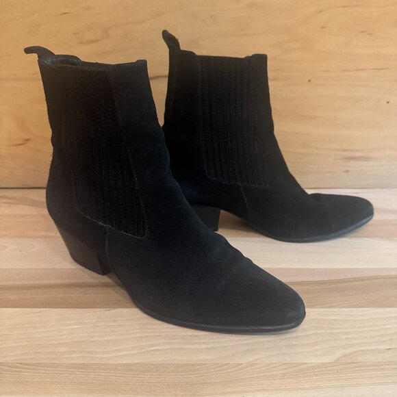 🖤 Sandro Black Suede Ankle Boots – Size 37 (US 6.5–7) – Minimal & Chic - Picture 4 of 8